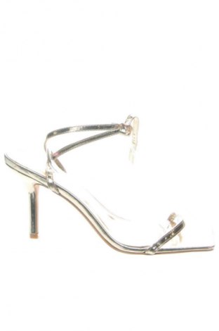 Σανδάλια Glamorous, Μέγεθος 38, Χρώμα Χρυσαφί, Τιμή 9,99 €