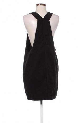 Dámské šaty s tráky George, Velikost M, Barva Černá, Cena  197,00 Kč