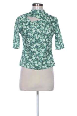 Bluză de femei Edited, Mărime S, Culoare Multicolor, Preț 83,99 Lei, #137891494