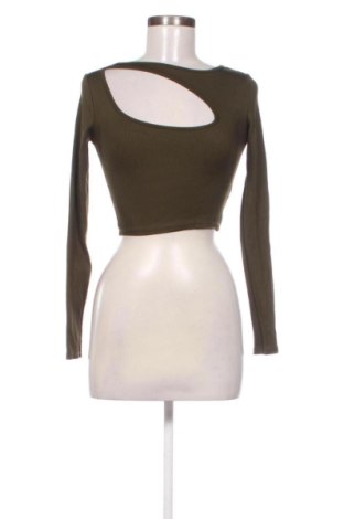 Bluză de femei Pull&Bear, Mărime S, Culoare Verde, Preț 31,49 Lei, #137892023