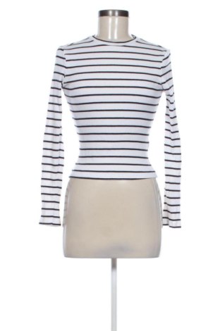 Γυναικεία μπλούζα H&M, Μέγεθος S, Χρώμα Πολύχρωμο, Τιμή 7,05 €, #137902522