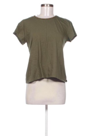 Γυναικείο t-shirt Unbranded, Μέγεθος M, Χρώμα Πράσινο, Τιμή 12,00 €, #137902724