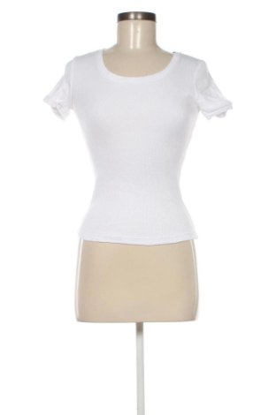 Bluză de femei Unbranded, Mărime S, Culoare Alb, Preț 52,49 Lei, #137906737