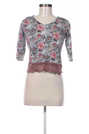 Bluză de femei Unbranded, Mărime S, Culoare Multicolor, Preț 15,75 Lei, #137926021