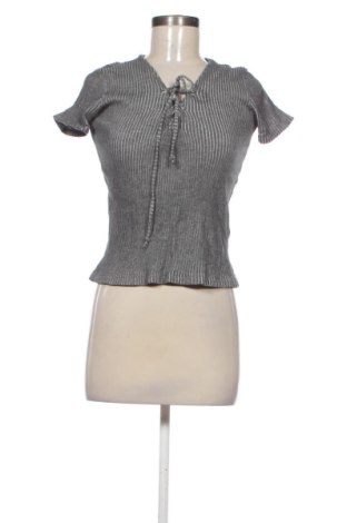 Bluzka damska Zara, Rozmiar M, Kolor Szary, Cena 50,80 zł, #137917064