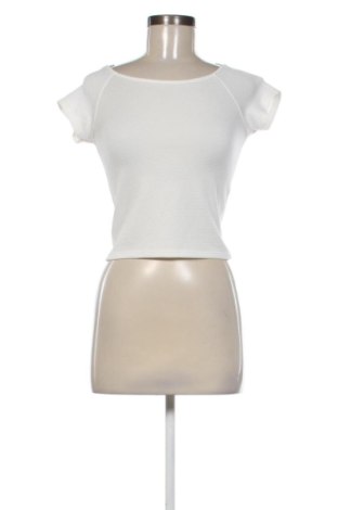 Bluză de femei Pull&Bear, Mărime M, Culoare Alb, Preț 57,74 Lei, #137932711