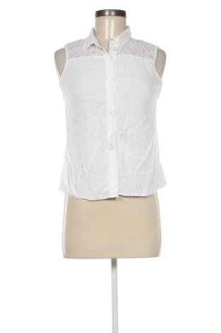 Дамска риза Vero Moda, Размер S, Цвят Бял, Цена 18,00 €, #137911338