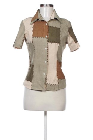 Cămașă de femei Unbranded, Mărime M, Culoare Multicolor, Preț 68,24 Lei, #137904442