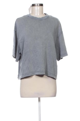 Tricou de femei Bershka, Mărime XS, Culoare Gri, Preț 52,49 Lei, #137902716
