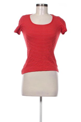 Damski T-shirt United Colors Of Benetton, Rozmiar M, Kolor Kolorowy, Cena 43,55 zł, #137905122