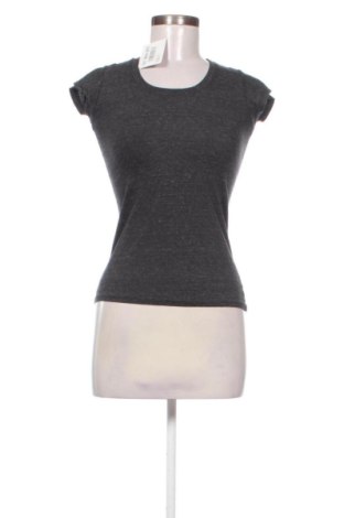 Tricou de femei Unbranded, Mărime XS, Culoare Gri, Preț 47,24 Lei, #137924227