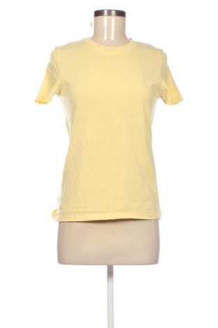 Tricou de femei FSBN Sister, Mărime S, Culoare Galben, Preț 44,00 Lei, #137920088