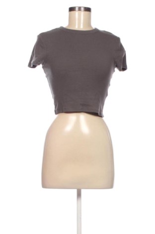 Дамска тениска FSBN Sister, Размер XS, Цвят Сив, Цена 9,00 €, #137940620