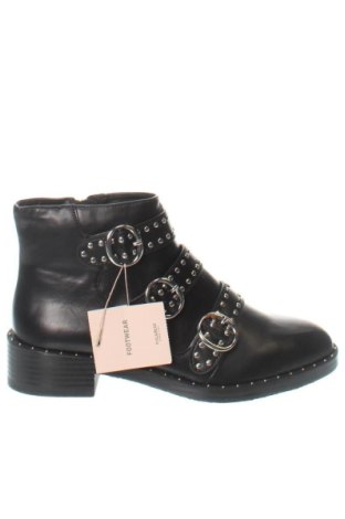 Női bokacsizma Pull&Bear, Méret 37, Szín Fekete, Ár 14 220 Ft, #137903464