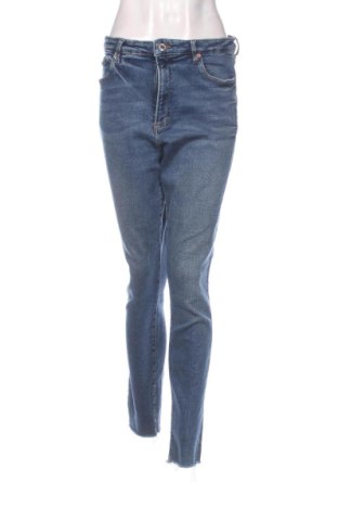 Blugi de femei Zara, Mărime L, Culoare Albastru, Preț 83,99 Lei, #137896985