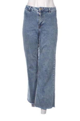 Blugi de femei Sinsay, Mărime S, Culoare Albastru, Preț 53,00 Lei, #137897926