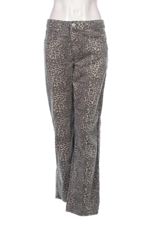 Blugi de femei Pull&Bear, Mărime M, Culoare Multicolor, Preț 73,49 Lei, #137899047