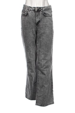 Blugi de femei LC Waikiki, Mărime S, Culoare Gri, Preț 83,09 Lei, #137903678