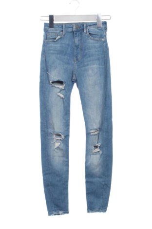 Blugi de femei Bershka, Mărime XXS, Culoare Albastru, Preț 79,05 Lei, #137904757