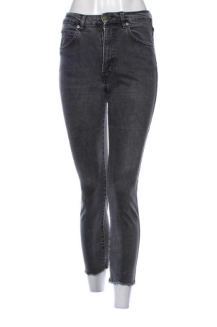 Női farmernadrág Pull&Bear, Méret S, Szín Szürke, Ár 4 864 Ft, #137906040