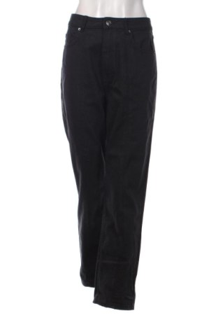 Damskie jeansy Cropp, Rozmiar L, Kolor Czarny, Cena 73,82 zł, #137912775