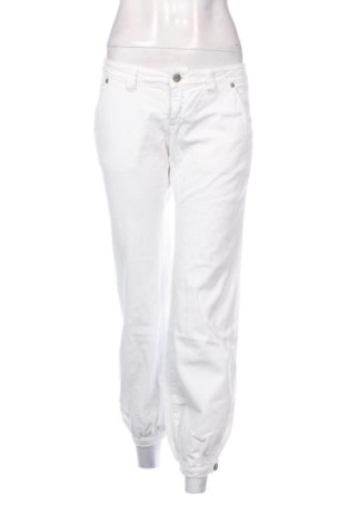 Damen Jeans Jacob Cohen, Größe M, Farbe Weiß, Preis 67,00 €, #137918735