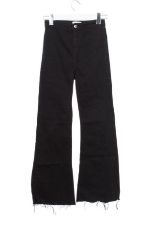 Női farmernadrág Bershka, Méret XS, Szín Fekete, Ár 4 324 Ft, #137919203