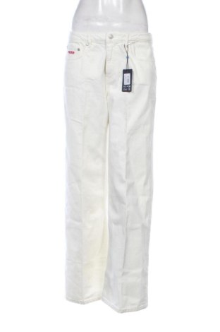 Γυναικείο Τζίν Pepe Jeans, Μέγεθος L, Χρώμα Λευκό, Τιμή 76,97 €, #137921498