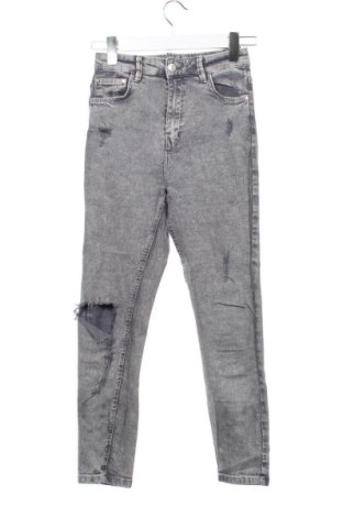 Дамски дънки Bershka, Размер XS, Цвят Сив, Цена 12,19 €, #137921736