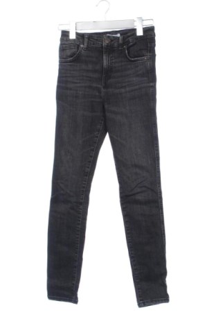 Női farmernadrág Zara, Méret XS, Szín Fekete, Ár 4 965 Ft, #137924379