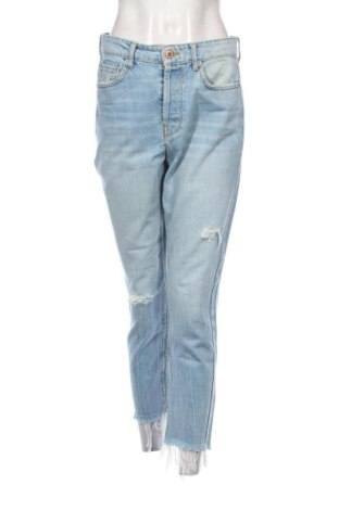 Dámske džínsy  Bershka, Veľkosť M, Farba Modrá, Cena  14,00 €, #137926927