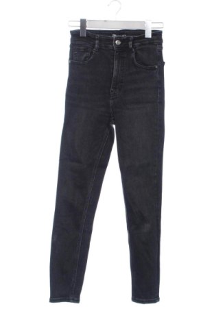 Blugi de femei Zara, Mărime S, Culoare Negru, Preț 83,99 Lei, #137908501