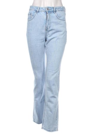 Dámske džínsy  Stradivarius, Veľkosť S, Farba Modrá, Cena  13,00 €, #137941244