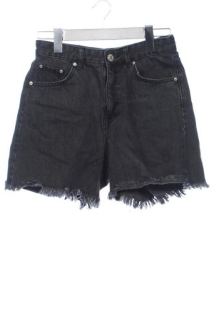Pantaloni scurți de femei Pull&Bear, Mărime XS, Culoare Negru, Preț 42,36 Lei, #137899995