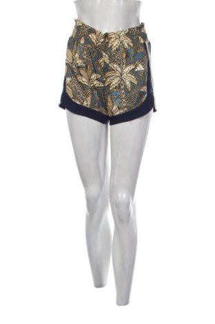 Pantaloni scurți de femei Adidas, Mărime S, Culoare Multicolor, Preț 136,48 Lei, #137907874