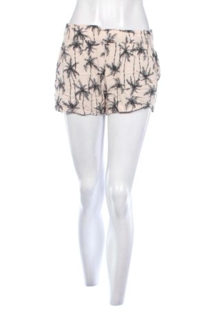 Pantaloni scurți de femei Beloved, Mărime M, Culoare Multicolor, Preț 47,24 Lei, #137921308