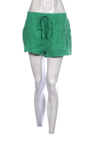 Pantaloni scurți de femei SHEIN, Mărime M, Culoare Verde, Preț 57,74 Lei, #137925833