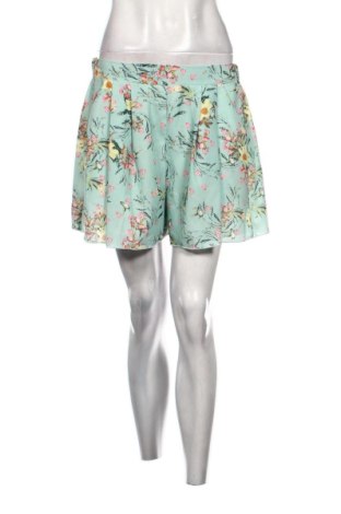 Pantaloni scurți de femei Unbranded, Mărime M, Culoare Multicolor, Preț 47,24 Lei, #137927510