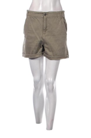 Damen Shorts Celestino, Größe S, Farbe Grün, Preis € 10,00, #137929460
