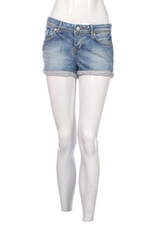 Pantaloni scurți de femei Bershka, Mărime M, Culoare Albastru, Preț 52,49 Lei, #137932121