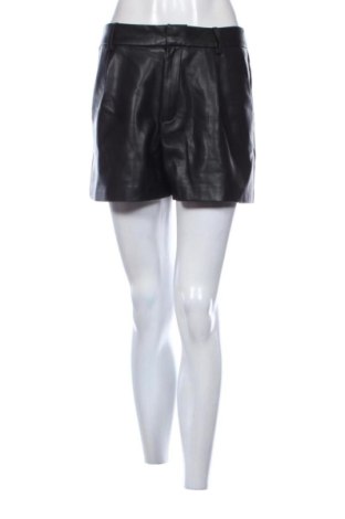 Pantaloni scurți de femei Stradivarius, Mărime M, Culoare Negru, Preț 41,99 Lei, #137937122