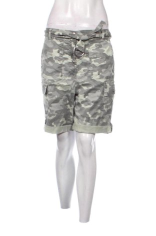 Pantaloni scurți de femei Marks & Spencer, Mărime M, Culoare Multicolor, Preț 75,95 Lei, #137896603