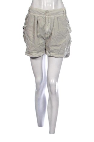 Pantaloni scurți de femei B.Young, Mărime L, Culoare Bej, Preț 78,74 Lei, #137924590