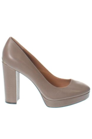 Női cipők Calvin Klein, Méret 40, Szín Bézs, Ár 23 780 Ft, #137915654