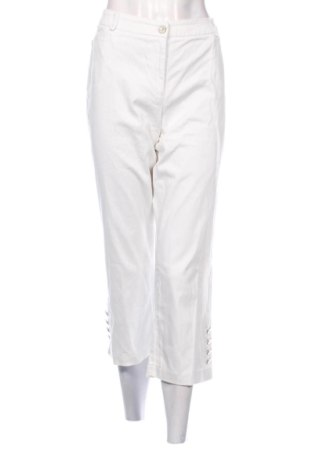 Pantaloni de femei Tribal, Mărime L, Culoare Alb, Preț 52,49 Lei, #137902694
