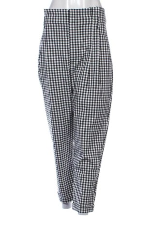 Női nadrág Bershka, Méret XL, Szín Sokszínű, Ár 3 901 Ft, #137914070