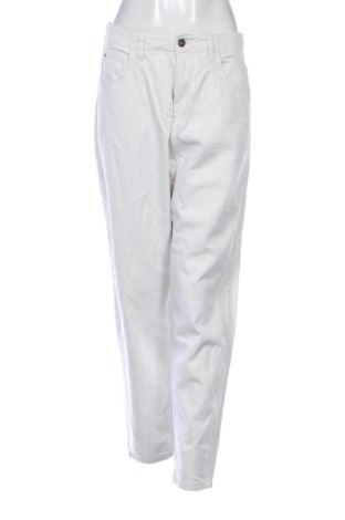 Damenhose Edc By Esprit, Größe M, Farbe Ecru, Preis € 11,24, #137919579
