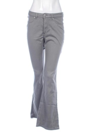 Дамски панталон H&M, Размер M, Цвят Сив, Цена 10,00 €, #137924669