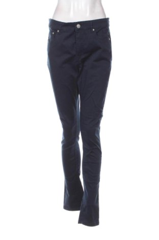 Pantaloni de femei Denim 1953, Mărime L, Culoare Albastru, Preț 47,24 Lei, #137929129