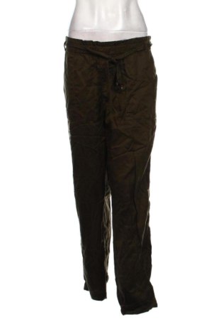 Pantaloni de femei Reserved, Mărime XL, Culoare Verde, Preț 78,74 Lei, #137932807